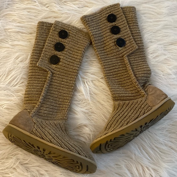 UGG Australia high knitting boots - Picture 1 of 14